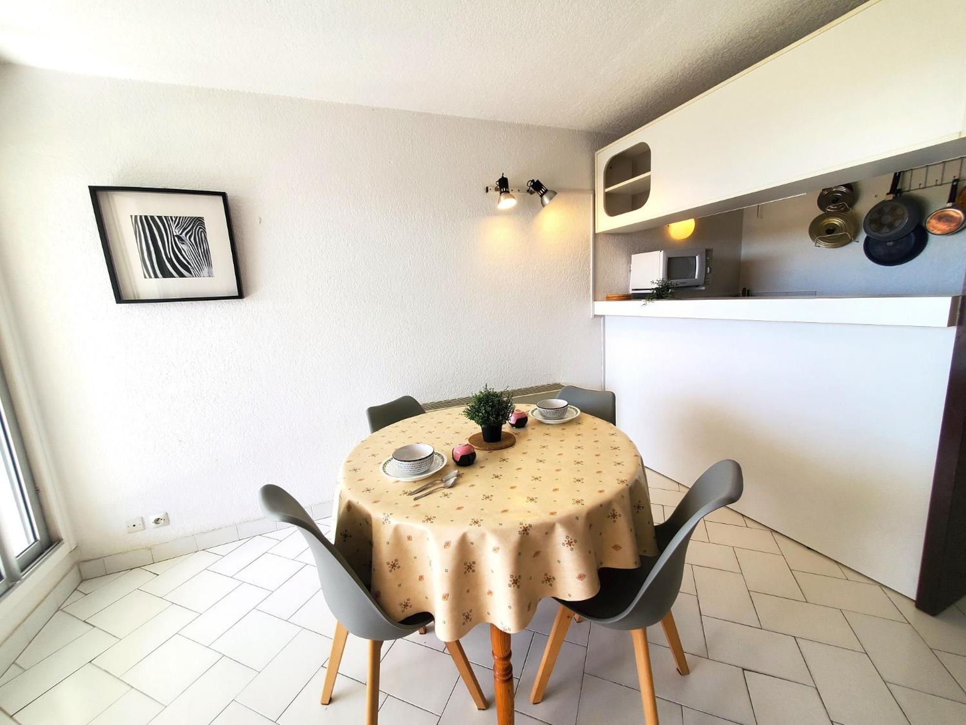 Vittoria Immobilier 8 - Reglement Sur Place - Cheques Vacances Acceptes Ла-Гранд-Мотт Екстер'єр фото